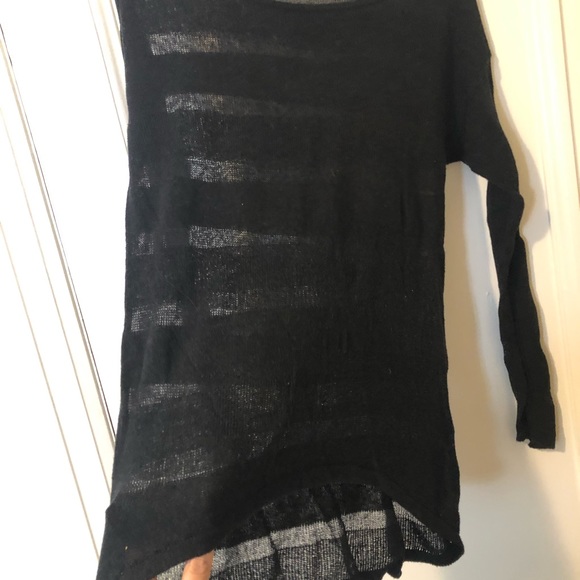 Black striped see through sweater - Picture 3 of 4